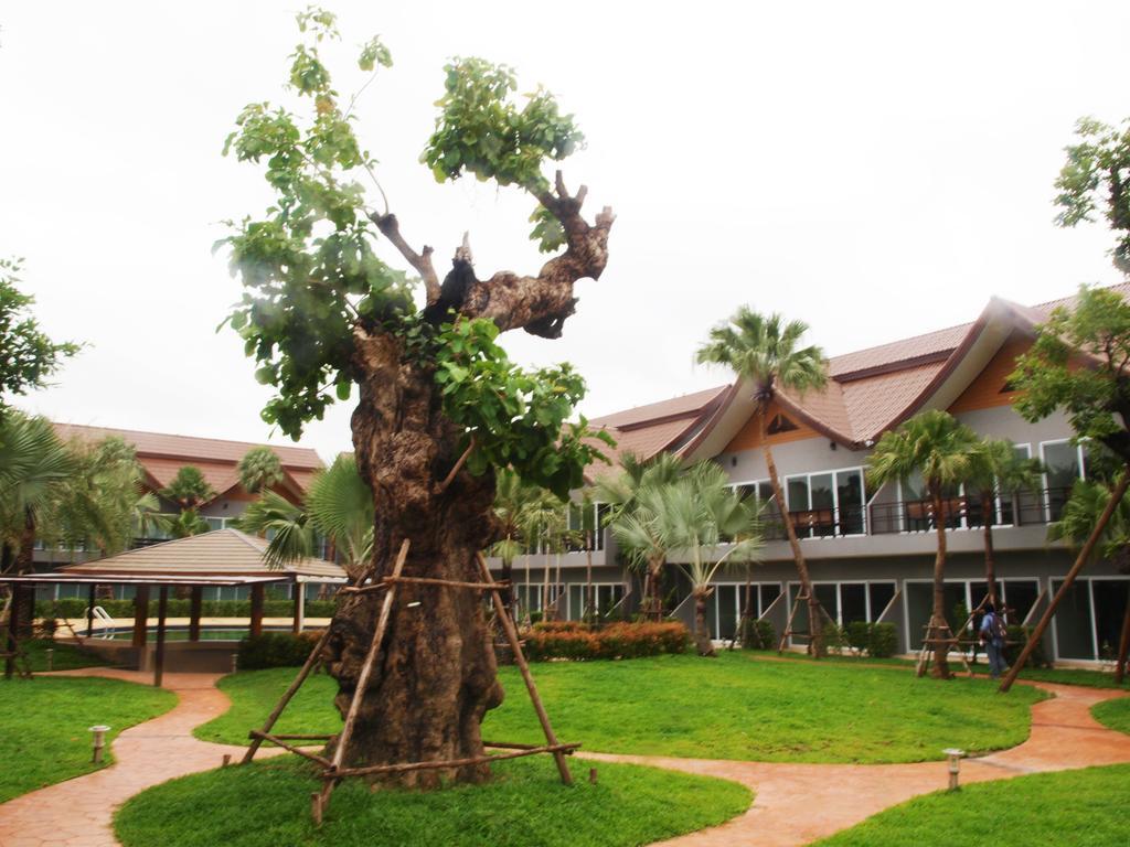 Taman Resort Phitsanulok Ngoại thất bức ảnh